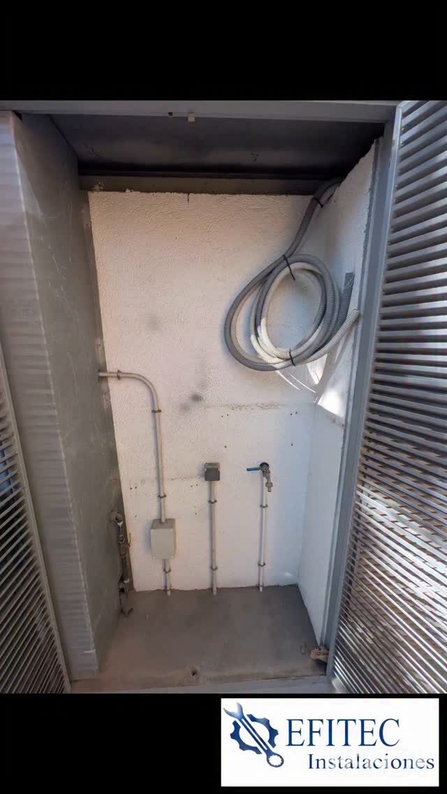 Instagram post from efitecinstalaciones. This post is in position 0.