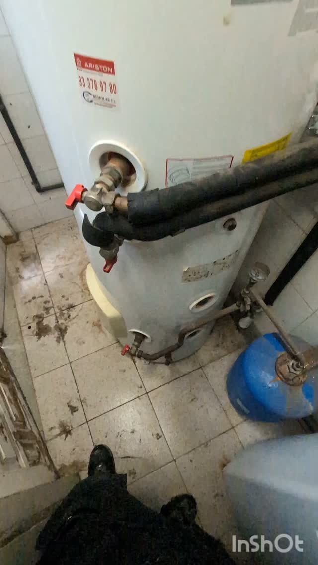 Instagram post from efitecinstalaciones. This post is in position 0.